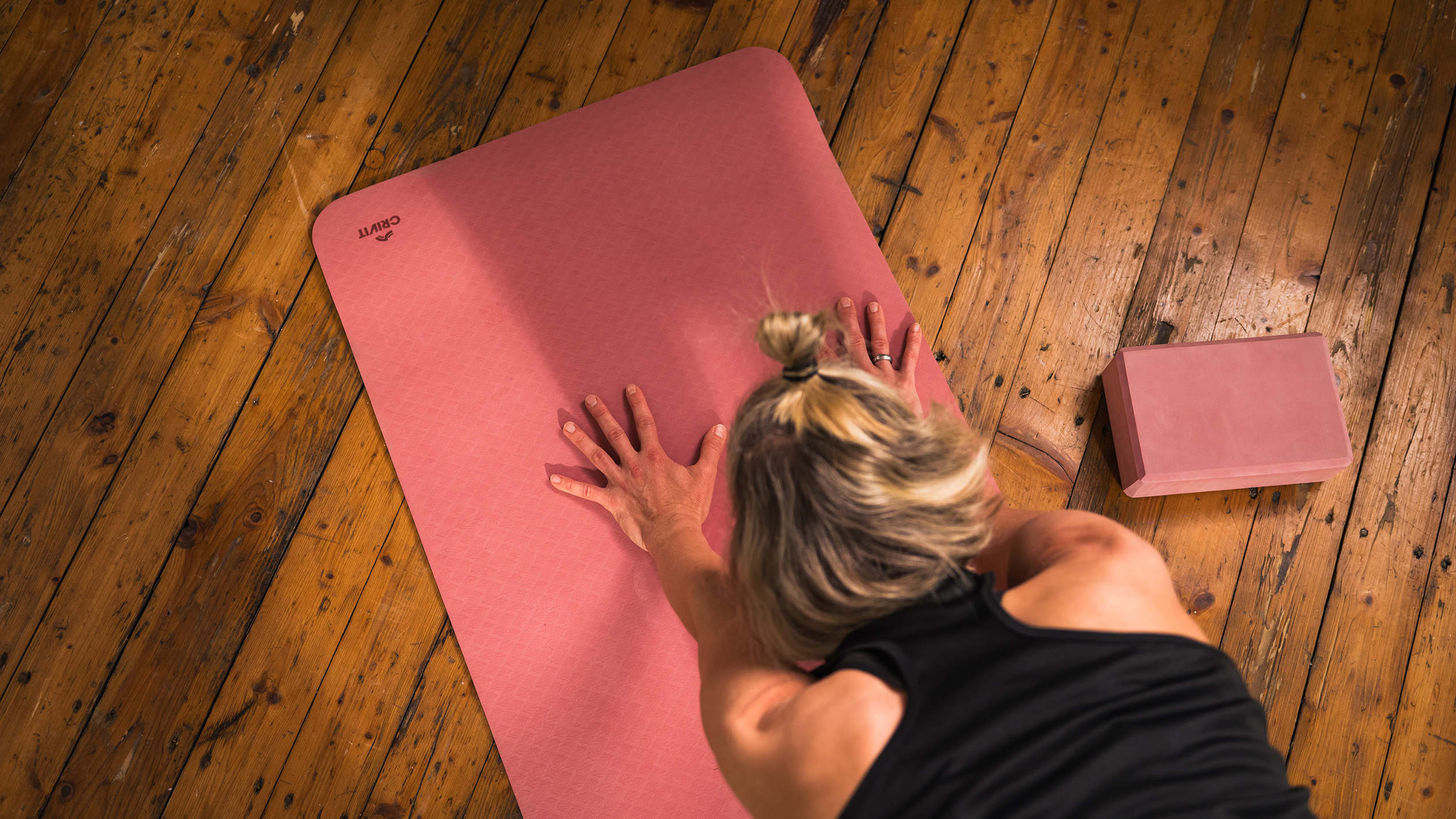 Yoga: Crivit mat and yoga block.